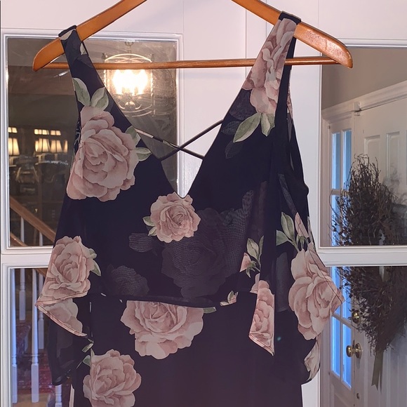 Lulu’s Gorgeous dress - So Pretty! Long dress, excellent condition! - Picture 2 of 16